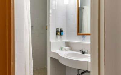 The Fort Garry Hotel, Spa and Conference Centre, an Ascend Collection Hotel