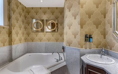 The Fort Garry Hotel, Spa and Conference Centre, an Ascend Collection Hotel