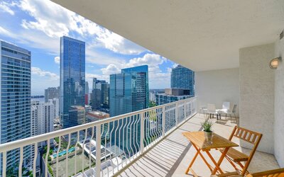 The Club at Brickell Bay