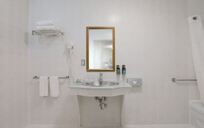 The Fort Garry Hotel, Spa and Conference Centre, an Ascend Collection Hotel
