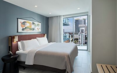 Atwell Suites Miami Brickell by IHG