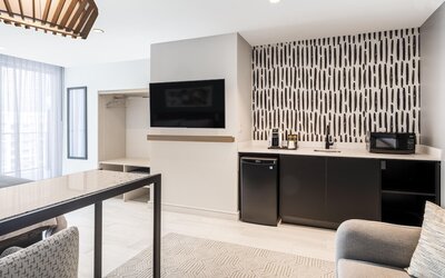 Atwell Suites Miami Brickell by IHG