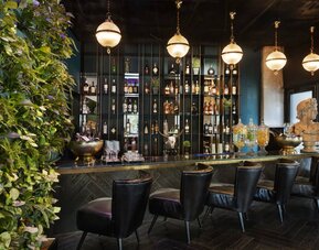 Lighthouse By Brown Hotels