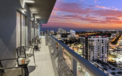 Atwell Suites Miami Brickell by IHG