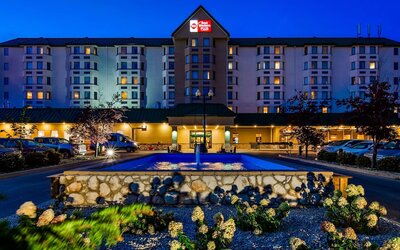 Best Western Plus Winnipeg Airport Hotel
