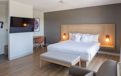 Norwood Hotel