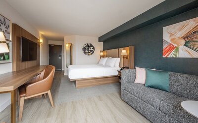 Holiday Inn & Suites Winnipeg Downtown by IHG