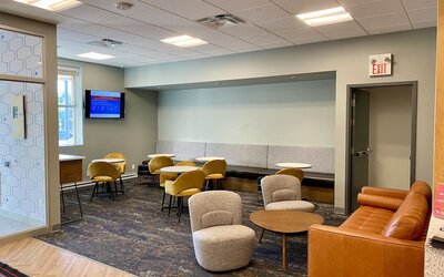 Howard Johnson by Wyndham Winnipeg West
