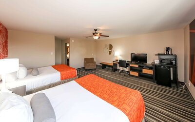Howard Johnson by Wyndham Winnipeg West