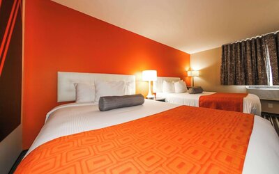 Howard Johnson by Wyndham Winnipeg West