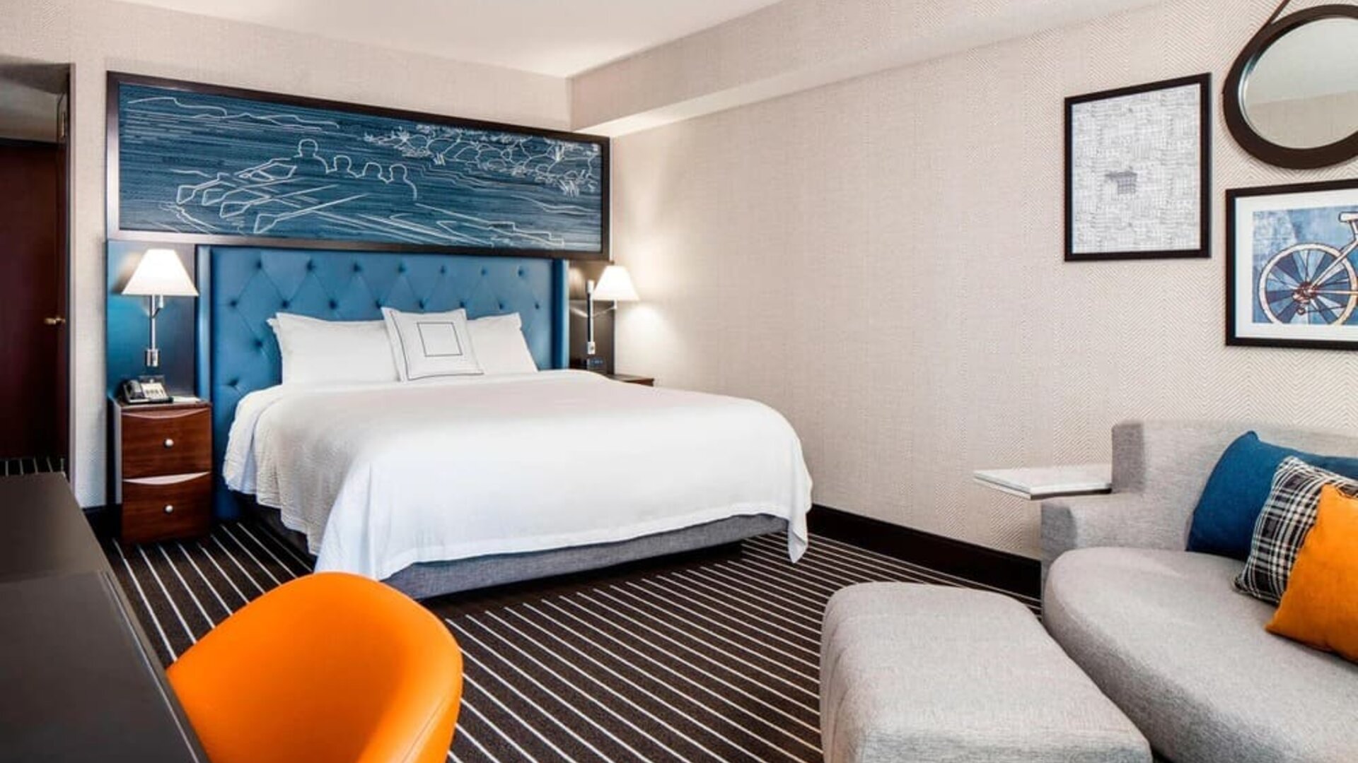 King bedroom with business desk at Courtyard By Marriott Boston Brookline.