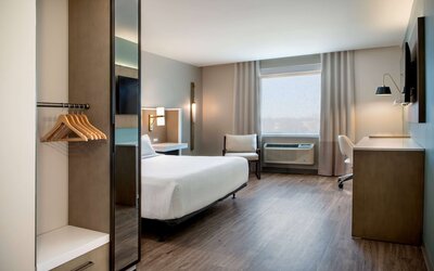 Wyndham Garden Winnipeg Airport