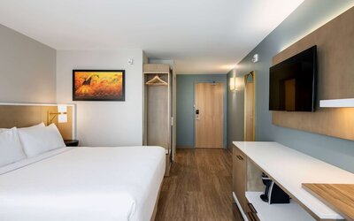 Wyndham Garden Winnipeg Airport