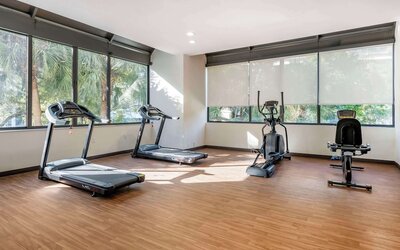 Comfort Inn & Suites Downtown Brickell - Port of Miami