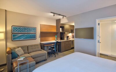 TownePlace Suites by Marriott Miami Airport