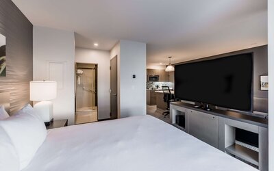 Hyatt House Winnipeg-South/Outlet Collection