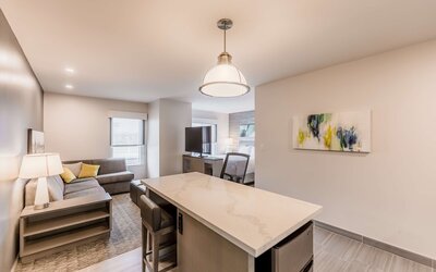 Hyatt House Winnipeg-South/Outlet Collection