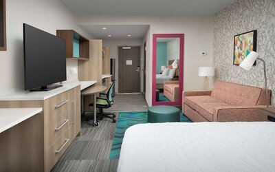 Home2 Suites by Hilton Miami Airport South Blue Lagoon