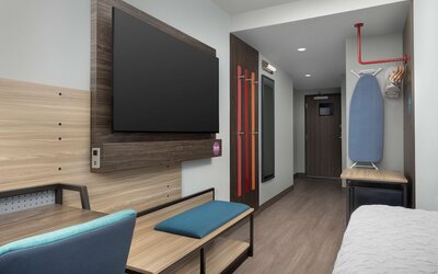 Home2 Suites by Hilton Miami Airport South Blue Lagoon