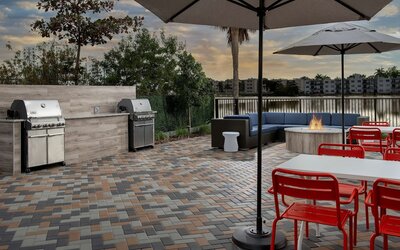 Home2 Suites by Hilton Miami Airport South Blue Lagoon