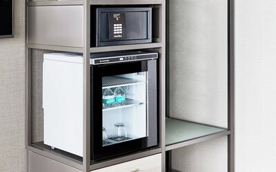 AC Hotel by Marriott Miami Airport West/Doral
