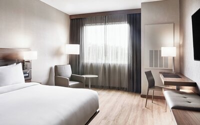 AC Hotel by Marriott Miami Airport West/Doral