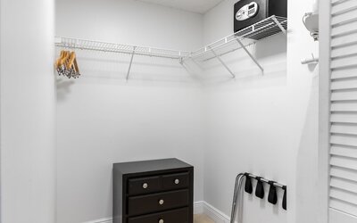 Fortune House Hotel Suites