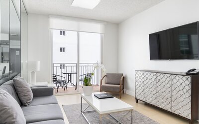 Fortune House Hotel Suites