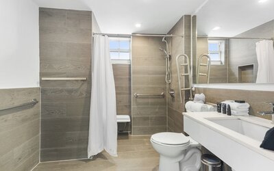 Fortune House Hotel Suites