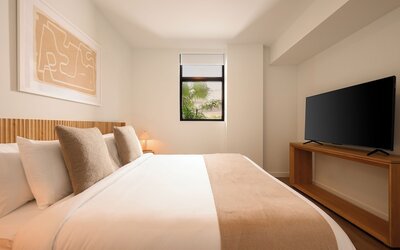 Sense28 Edgewater, an AvantStay Hotel
