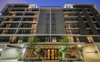 Sense28 Edgewater, an AvantStay Hotel