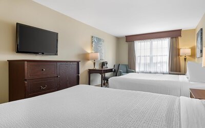 Best Western Plus Fredericton Hotel & Suites
