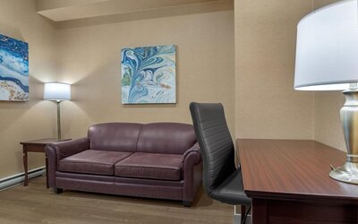 Best Western Plus Fredericton Hotel & Suites