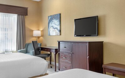 Best Western Plus Fredericton Hotel & Suites