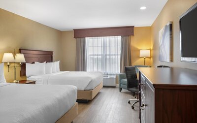 Best Western Plus Fredericton Hotel & Suites