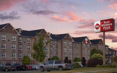 Best Western Plus Fredericton Hotel & Suites