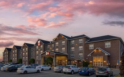 Best Western Plus Fredericton Hotel & Suites