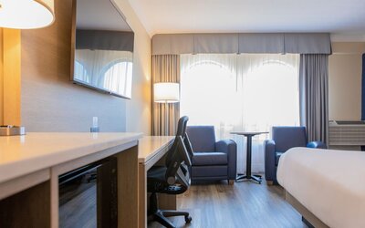 Fredericton Inn