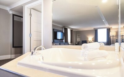 Crowne Plaza Fredericton-Lord Beaverbrook by IHG