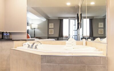 Crowne Plaza Fredericton-Lord Beaverbrook by IHG