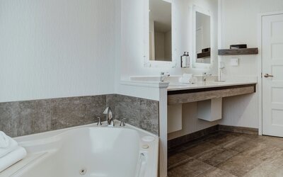 Crowne Plaza Fredericton-Lord Beaverbrook by IHG