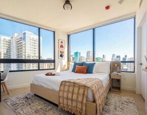 Miami Vacation Rentals - District 225