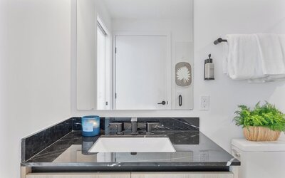 Miami Vacation Rentals - District 225