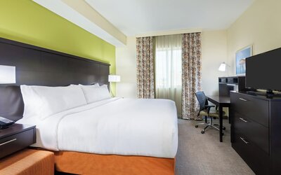 Staybridge Suites Miami International Airport by IHG