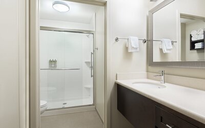 Staybridge Suites Miami International Airport by IHG