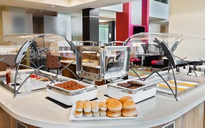 Staybridge Suites Miami International Airport by IHG