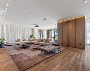 Lux Studio W City Views and Pool