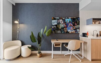 Lux Studio W City Views and Pool