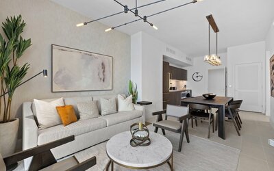 Lux Studio W City Views and Pool