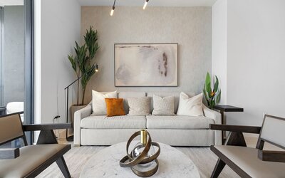 Lux Studio W City Views and Pool
